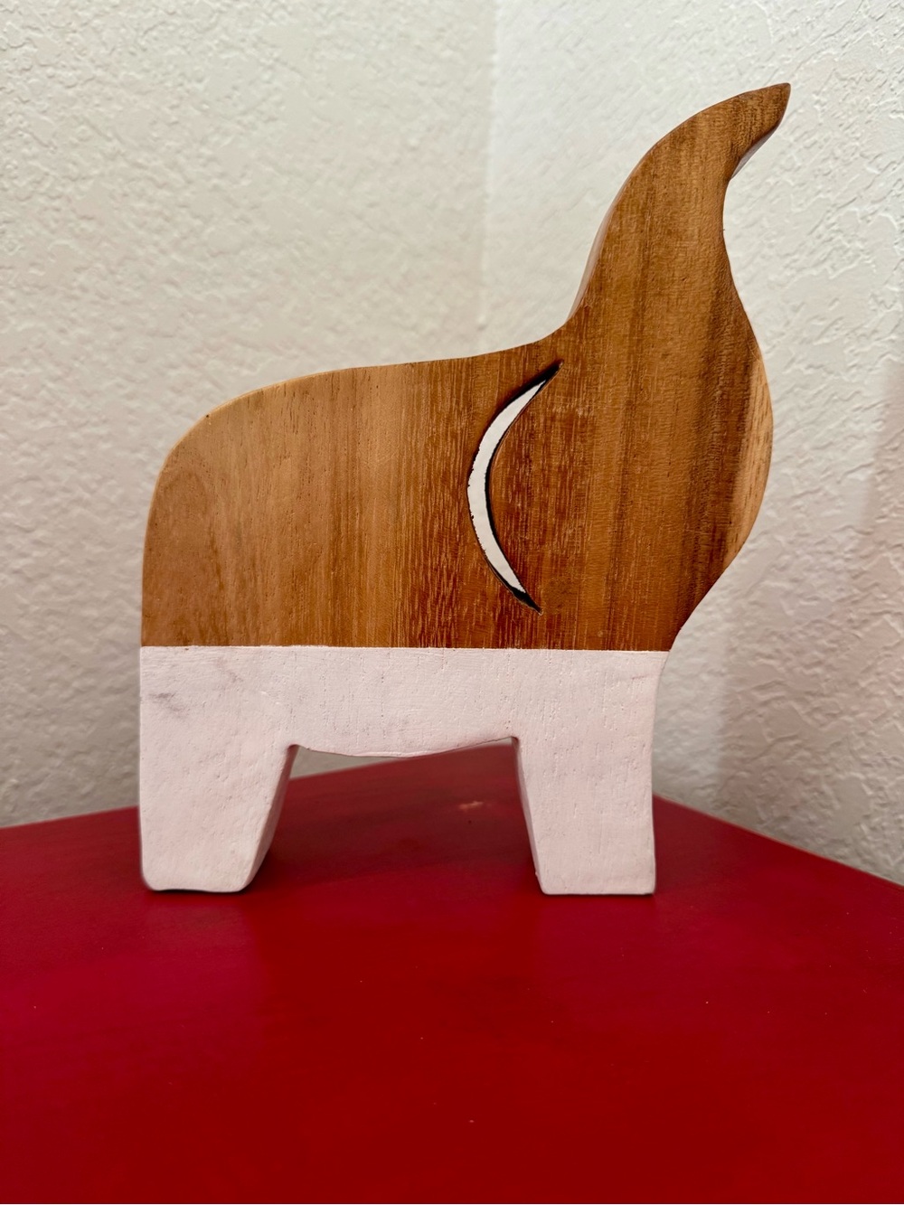 Two-Tone Wooden Elephant Sculpture - White & Natural